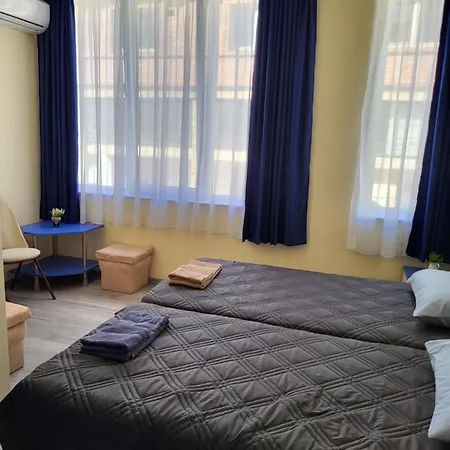 бовъ Πανσιόν 4*