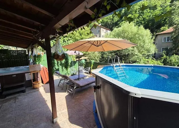 бовъ Gæstehus 4*